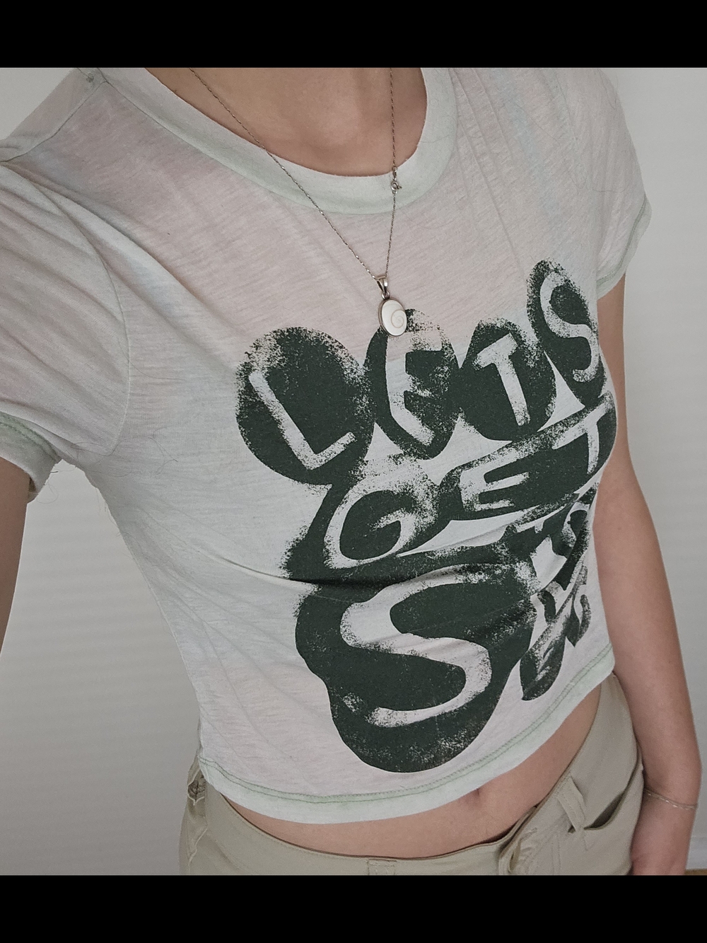 UO Green Graphic Crop Tee
